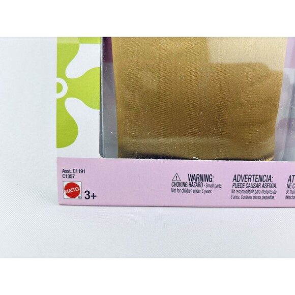 2003 Barbie Doll Royal Circle Fashion Red And Gold Princess Dress C1357 - Picture 2 of 9